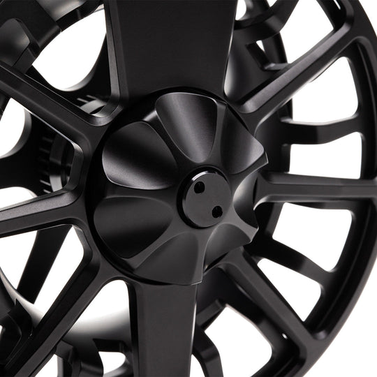 Lamson Guru S Fly Reel Blackout Image 03
