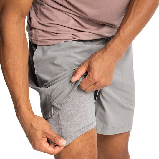 Free Fly Men's Lined Active Breeze Short - 5.5" Cement Image 04