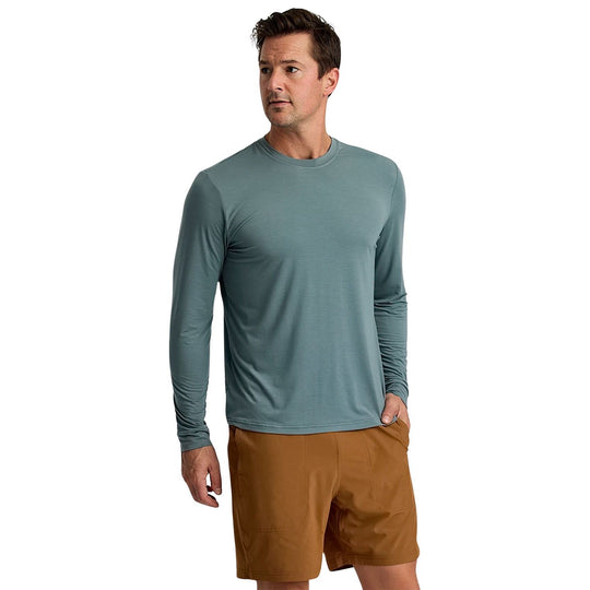 Free Fly Men's Elevate Lightweight Long Sleeve Stormy Sea Image 01