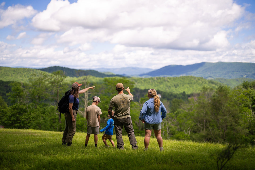 What to Pack for Fall Hiking in the Blue Ridge Mountains
