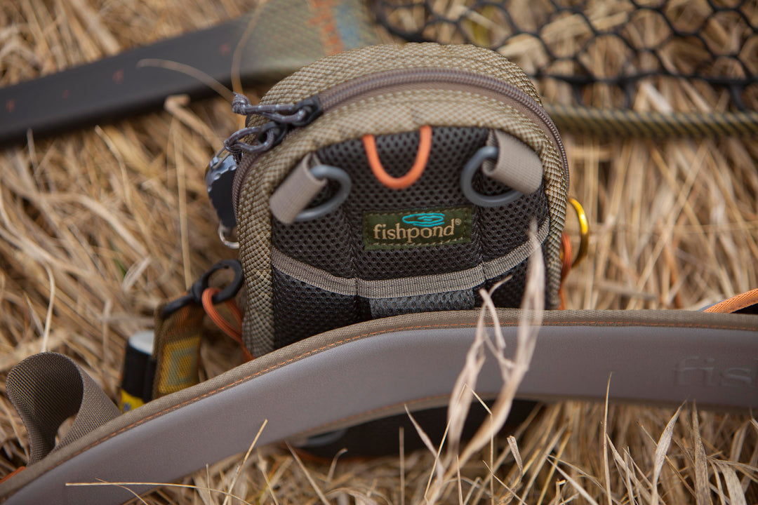 Fishpond San Juan Vertical Chest Pack Sand/Saddle Brown Image 04