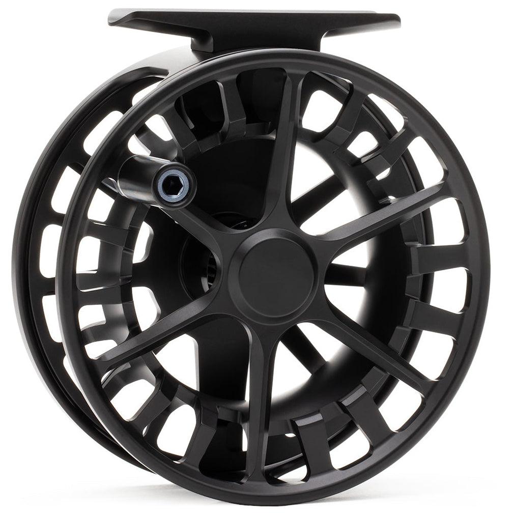 Lamson Guru S Fly Reel Blackout Image 02