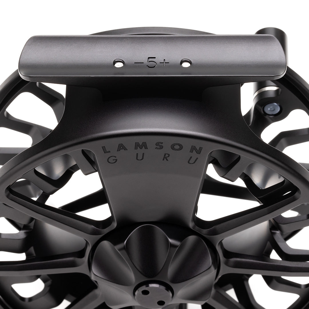 Lamson Guru S Fly Reel Blackout Image 04