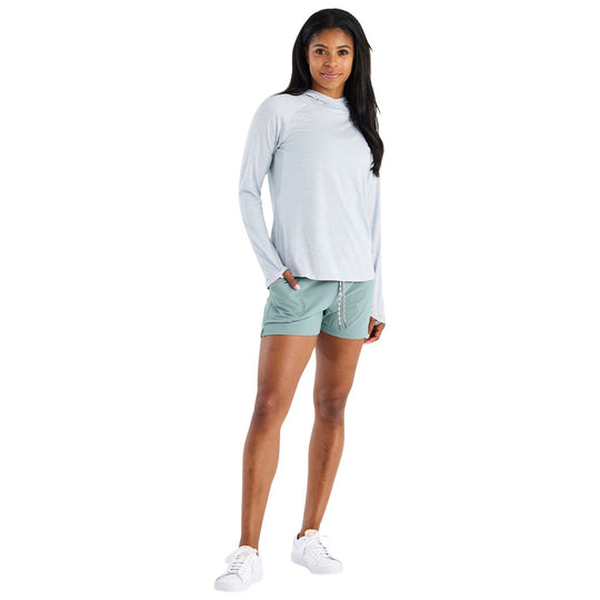 Free Fly Women's Latitude Short Sabal Green Image 03