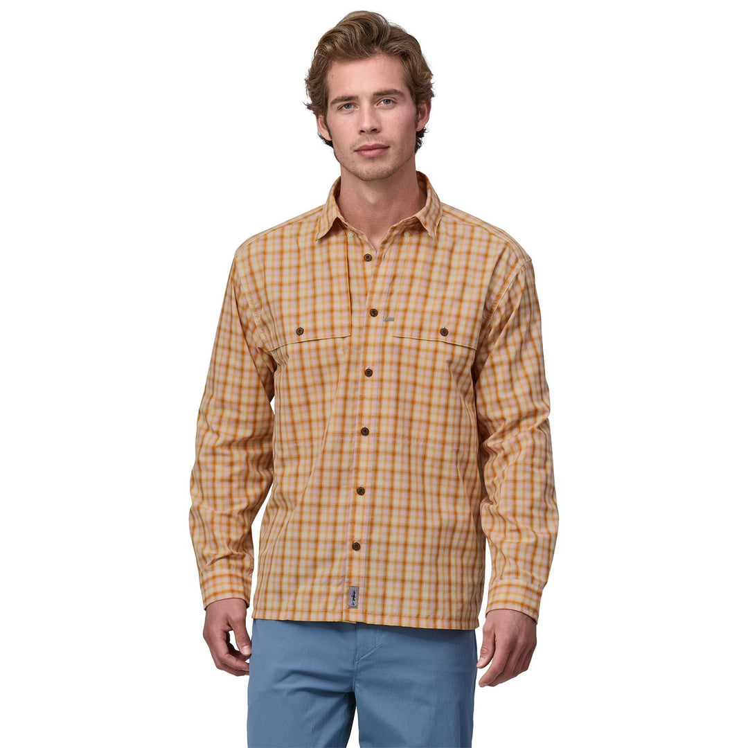 Patagonia Men's Long-Sleeved Island Hopper Shirt Mirrored: Golden Caramel Image 02