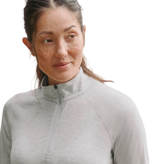 Orvis Women's Dricast 1/4 Zip Pale Gray Heather Image 03