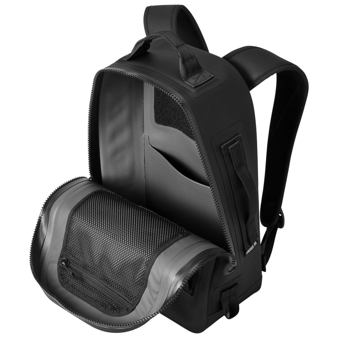 YETI Panga 28 Backpack Black Image 05