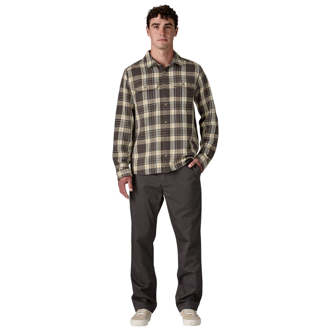 Patagonia Men's Fjord Loft Shirt Sculptor: Ink Black Image 02