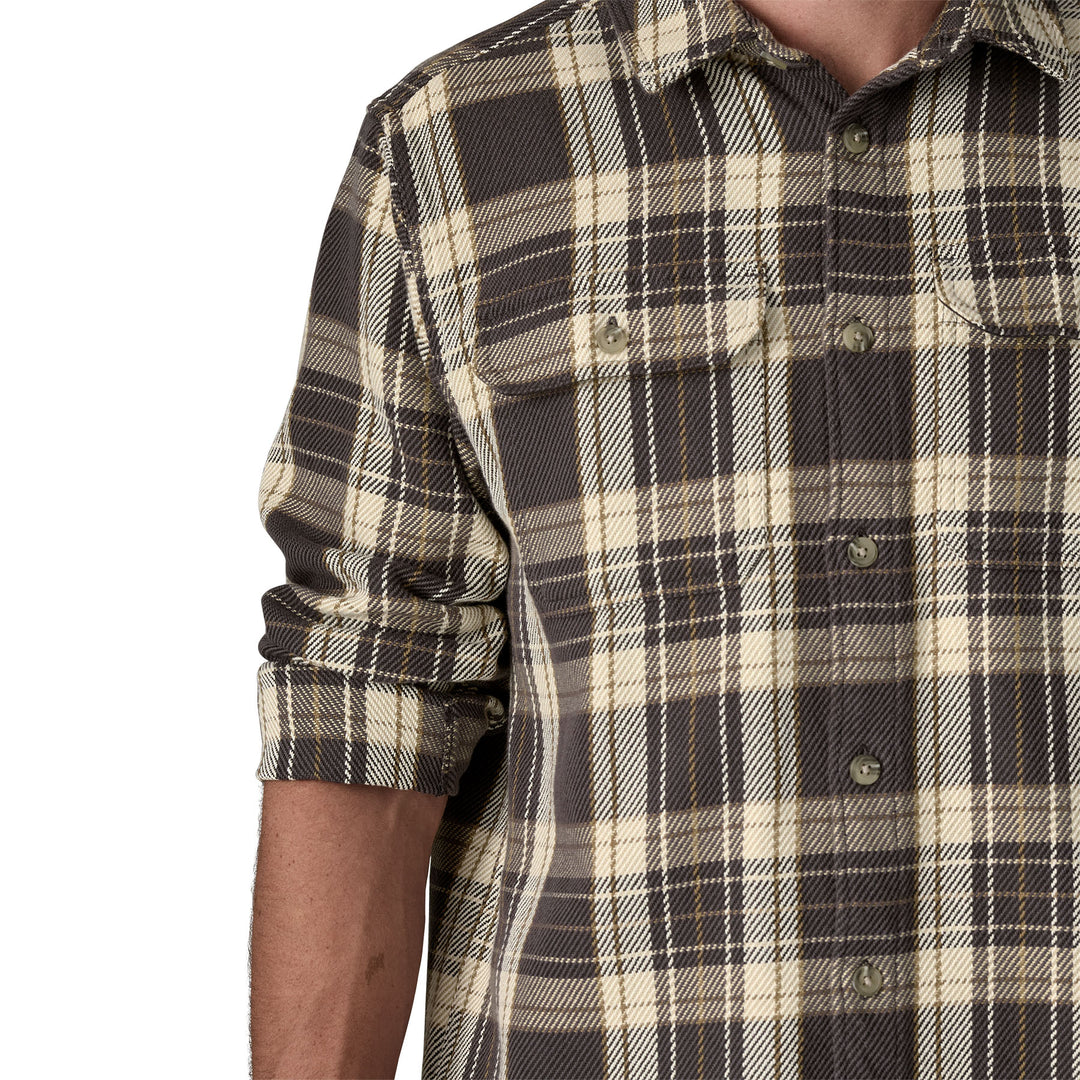 Patagonia Men's Fjord Loft Shirt Sculptor: Ink Black Image 06