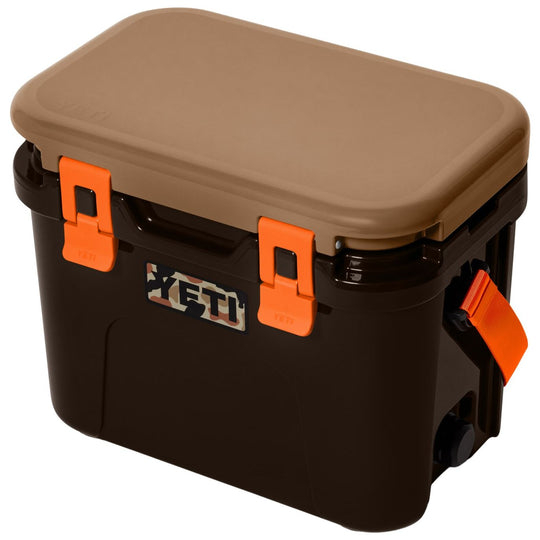 YETI Roadie 15 Hard Cooler Wetlands Camo Image 04