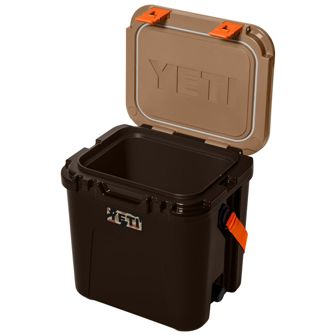 YETI Roadie 24 Hard Cooler Wetlands Camo Image 06