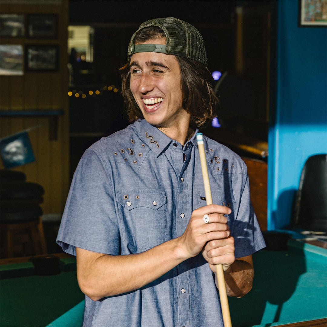 Howler Brothers Crosscut Deluxe Snapshirt Noche de Paz : Indigo Chambray Image 08