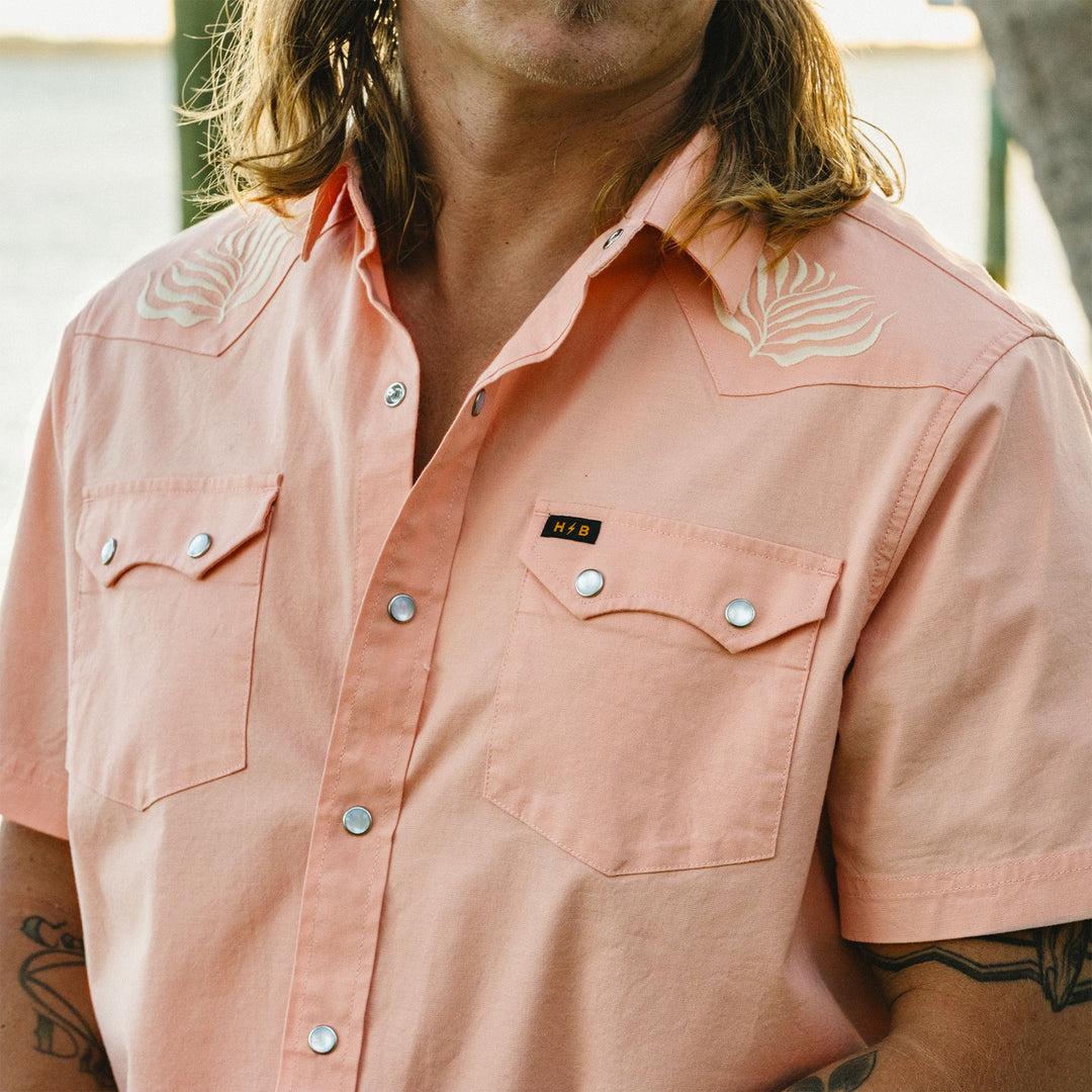 Howler Brothers Crosscut Deluxe Snapshirt Seagrass : Coral Oxford Image 07