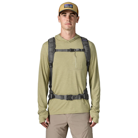 Patagonia Guidewater Backpack Forge Grey Image 03