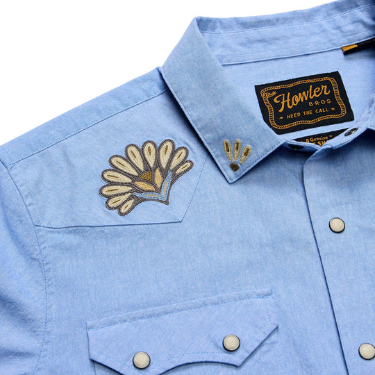 Howler Brothers Crosscut Deluxe Longsleeve Fanned Flora : Faded Blue Oxford Image 05